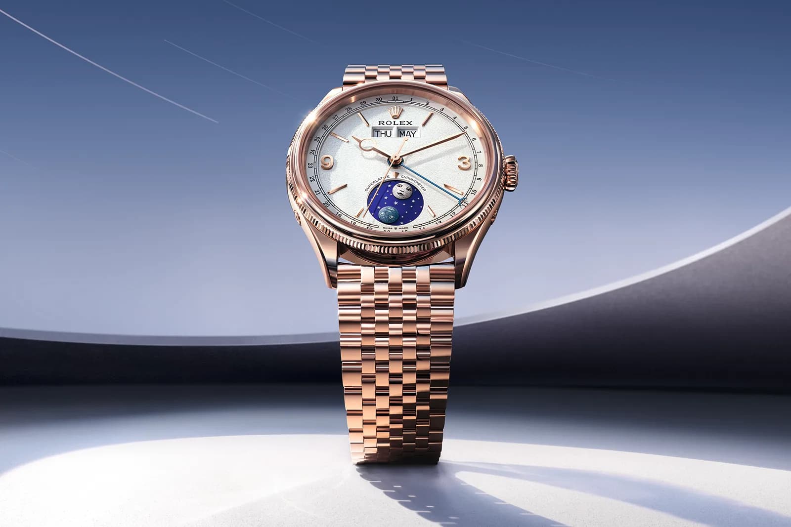 Rolex Perpetual Padellone in Everose mit eisblauem Zifferblatt, Tagesanzeige, Mondphase und Settimo-Band