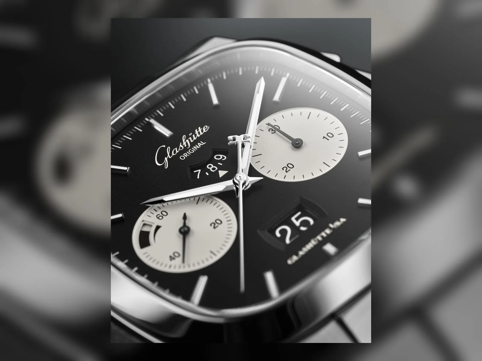 Glashütte Original Seventies Chronograph XV in Schwarz und Weiß