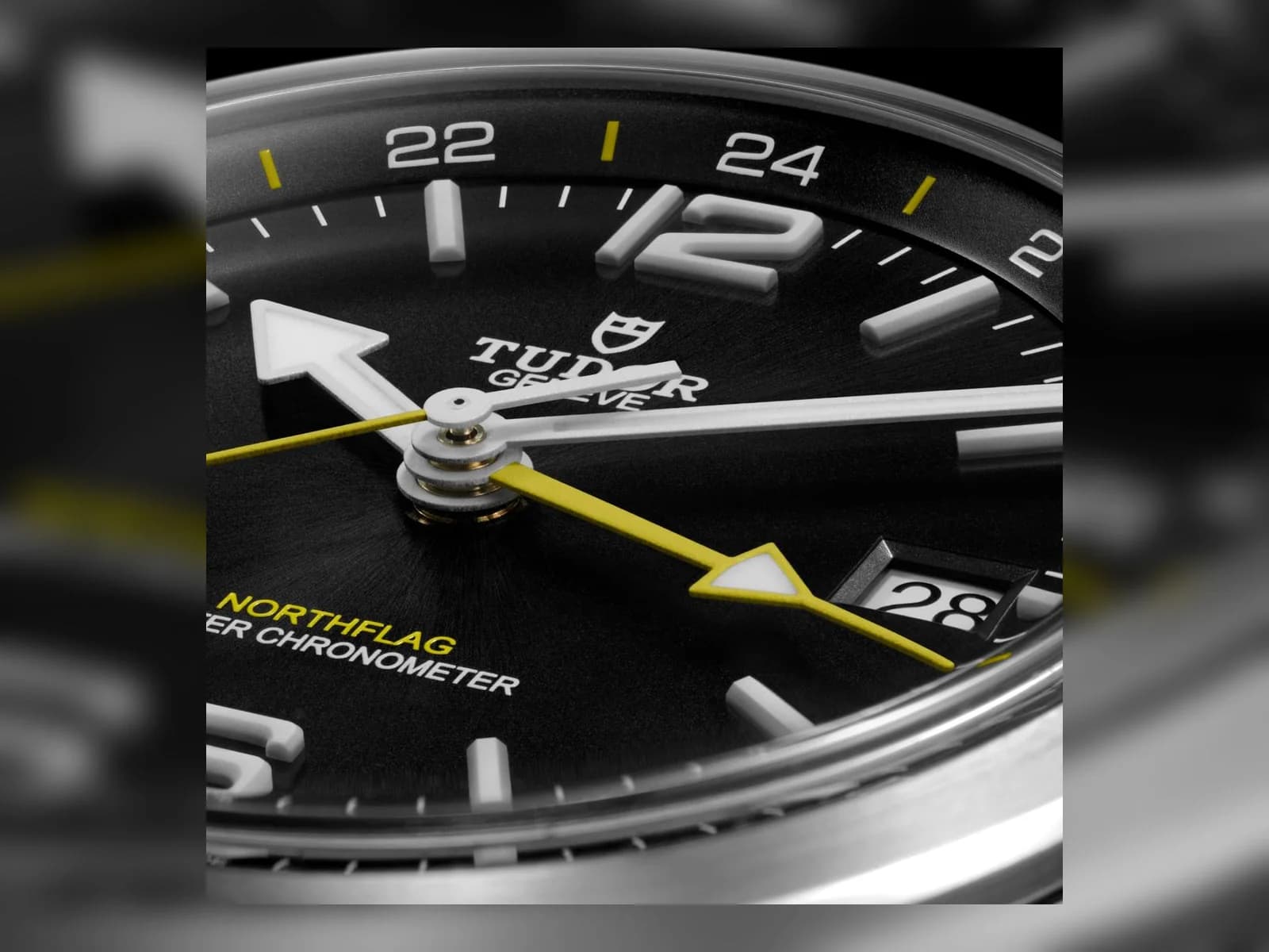 Zifferblatt der Tudor Northflag mit gelbem GMT-Zeiger. Aufnahme: Tudor.